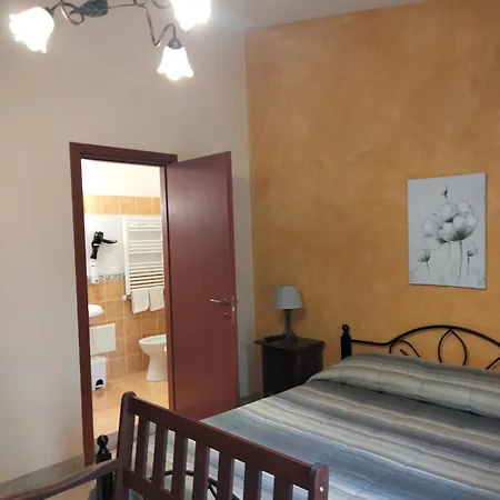 Guest house The & - Parcheggia Gratis Sotto Casa Ed Entra -