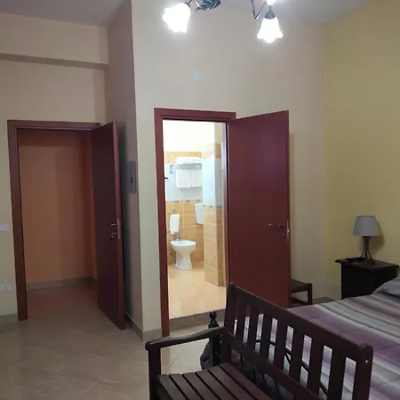 Guest house The & - Parcheggia Gratis Sotto Casa Ed Entra - 3*