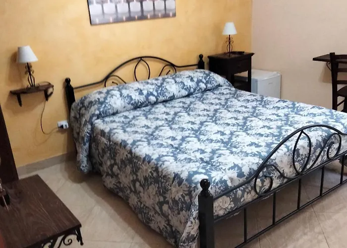 Gasthuis The & - Parcheggia Gratis Sotto Casa Ed Entra - Mazara del Vallo
